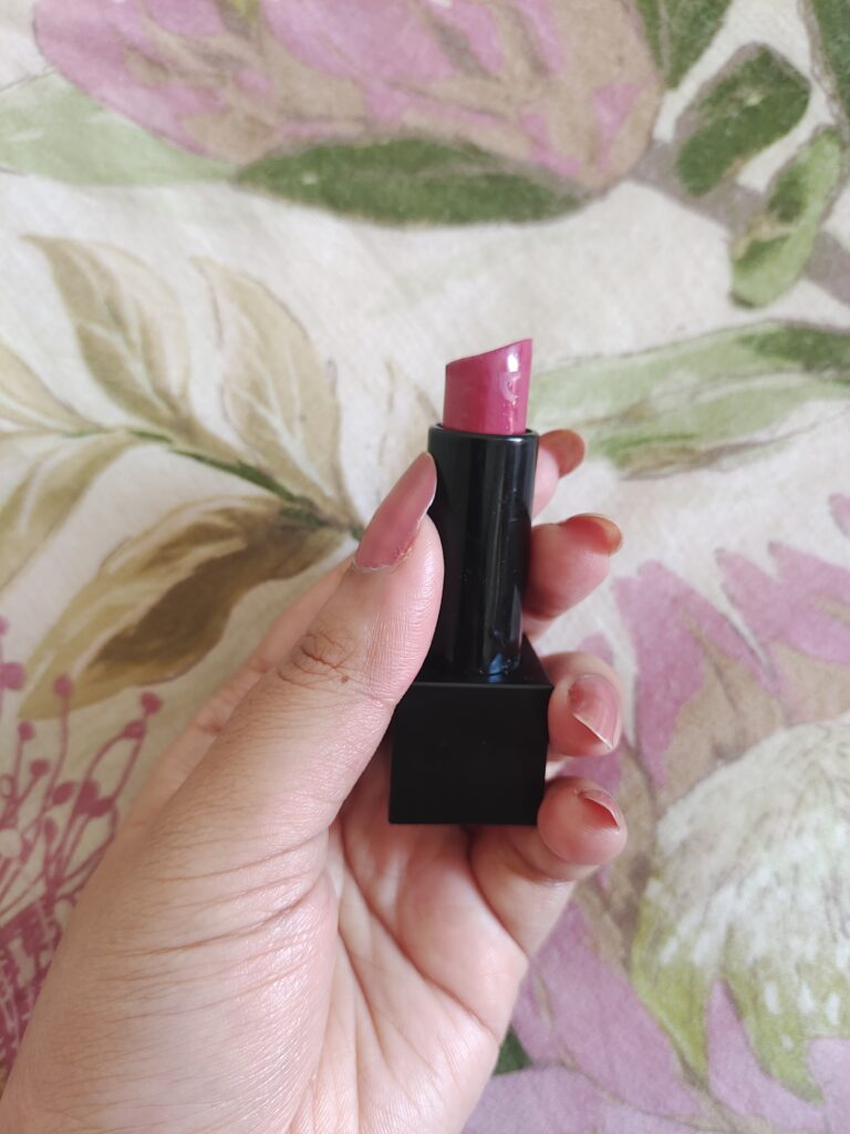 Nykaa Ultra Matte Lipstick Grace 07