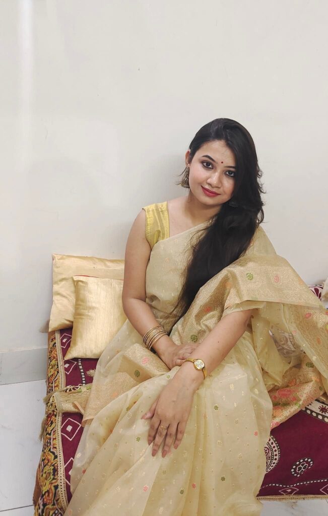 Kohl-rimmed eyes with Elle 18 Eye Drama Kajal